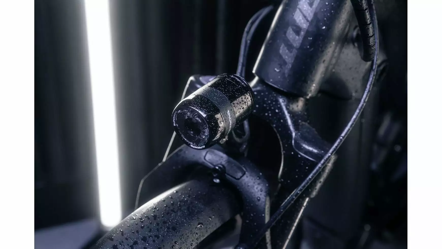 Supernova V1280 Scheinwerfer 6 Supernova V1280 Scheinwerfer - Image 6